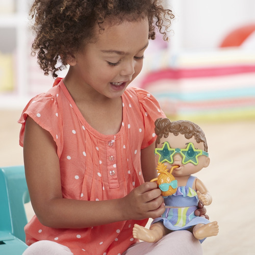 Hasbro Baby Alive Bebé sol y arena