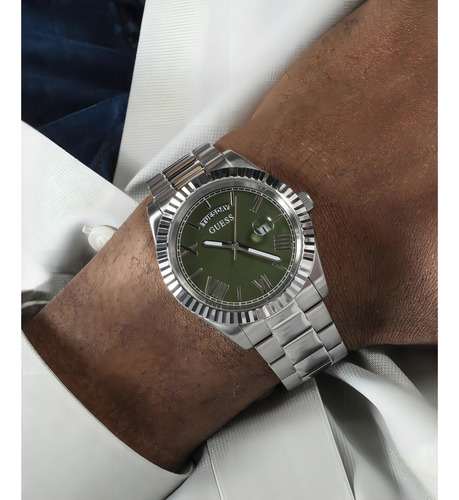 Relógio masculino Guess Legacy W1049g5, cor preta, pulseira prateada, moldura prateada, fundo verde escuro