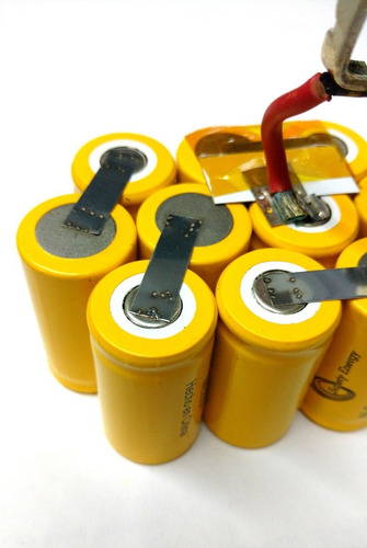 Imagen 2 de 3 de Bateria 18v Makita Bosch Dewalt Armado De Pack 4/5sc Sc