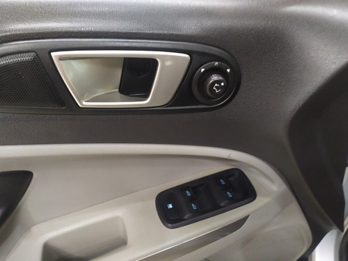 Imagem 9 de 15 de Ecosport Titanium 2.0 Automática Top De Linha