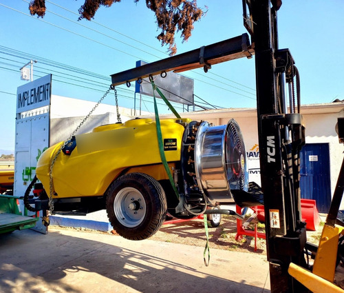 Aspersora De Turbina Para Tractor 2000 L - Gergedan Agrose