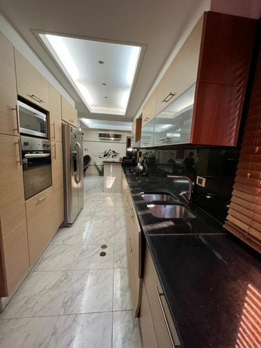 Imagen 13 de 20 de Apartamento En Venta El Bosque Res. Confort
