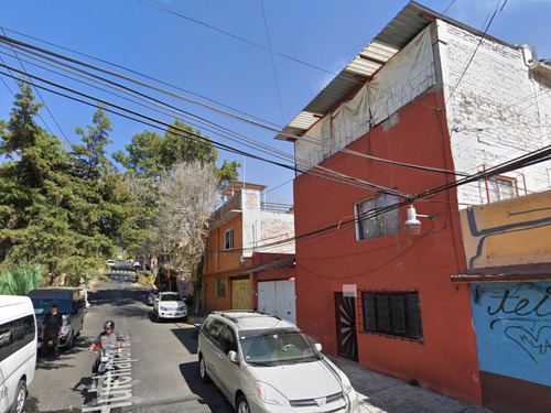 Casa En Remate Bancario A Unas Cuadras De Av Observatorio