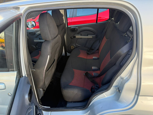 Fiat 2011 1.0 Vivace Flex 5p