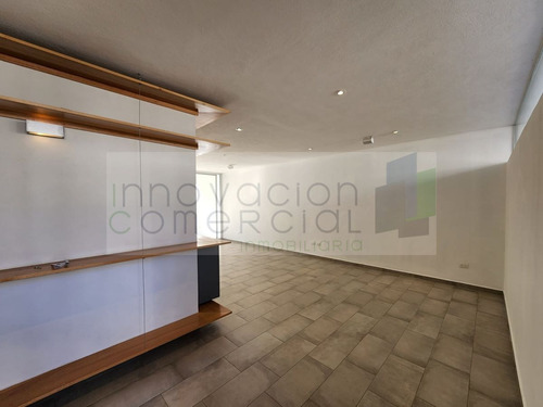 Imagen 8 de 28 de Casa En Renta, Hacienda Juriquilla, 3rec, 3.5 Baños, Cto De