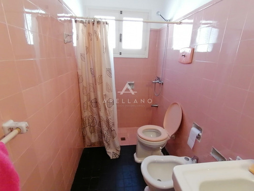 Venta Casa Playa Mansa A 1 Cuadra Del Mar 3 Dormitorios- Ref: 159