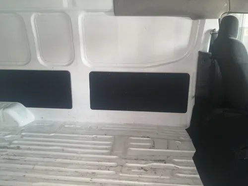 Nissan Urvan 2.5 Panel Amplia Aa Paquete Seguridad Mt
