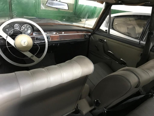 Mercedes Benz 250 S
