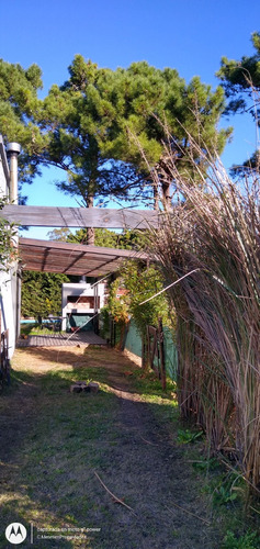 Casa En Venta 5 Ambientes Con Pileta: La Caleta