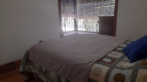 Casa Aislada 377 Mt2 De Terreno, 100 Mt2 Construidos