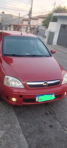 Chevrolet Corsa Sedan 1.8 Premium Flex Power 4p