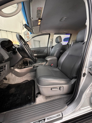 Toyota Hilux CD SRV 4x4 2.7 Flex 16V Aut.