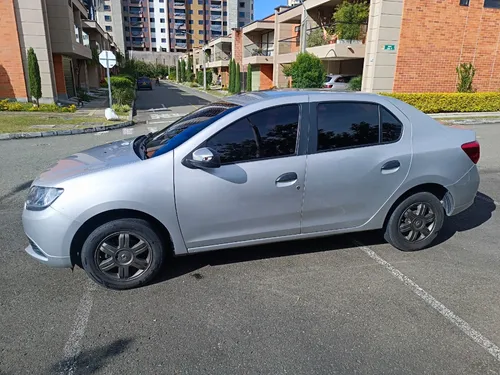 Renault Logan 1.6 Expression