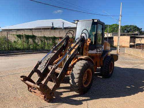 Carregadeira Case 521 D