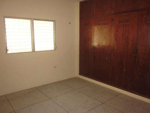 Imagen 5 de 14 de Casa Venta Cumaná. Urb Parc. Miranda A Cerca Hiper Galerias