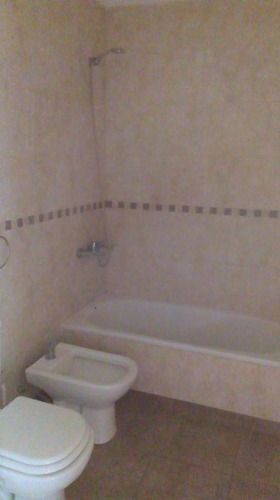 Imagen 7 de 8 de Hermoso Departamento En Venta Nuevo Y Luminoso. Pleno Centro Campana