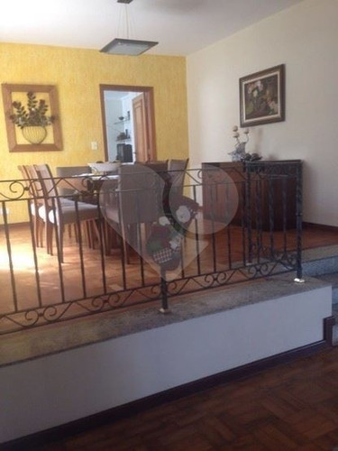 Sobrado 4 Suítes, 5 Vagas De Garagem. Piscina Com Raia Olimpica - 345-im109871