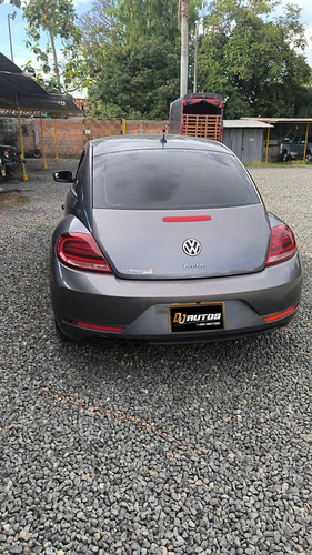 Volkswagen Beetle 2.5 Design