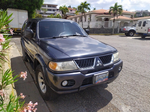 Imagen 5 de 6 de Mitsubishi Montero Sport