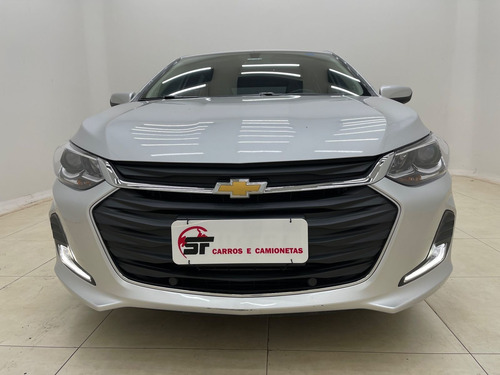 Imagem 2 de 15 de Chevrolet Onix Hatch Prem. 1.0 12v Tb Flex 5p Aut. 2020/...