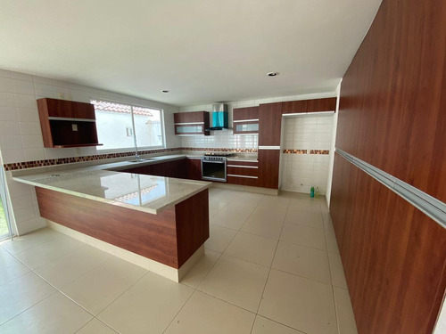 Imagen 6 de 19 de Casa En Condominio - Metepec