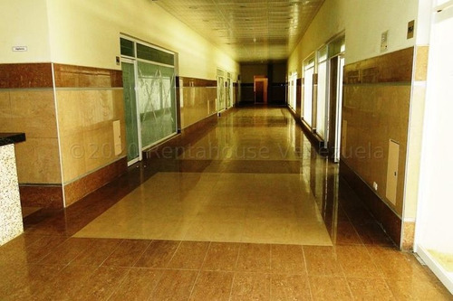 Imagen 6 de 10 de Oficina En Alquiler Lomas Del Sol 22-16247 Renta House Los Samanes