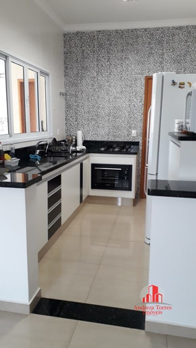 Casa À Venda No Bairro Residencial Novo Horizonte - Taubaté/sp - 788