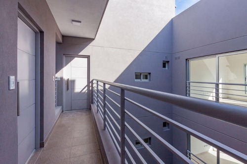 Imagen 4 de 8 de Excelente Departamento De 2 Ambientes A Estrenar - Moron Sur