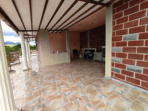 Imagen 9 de 25 de Se Vende Hermosa Y Espectacular Quinta Villa De Cura Zona Aragua Buen Precio 04243785803