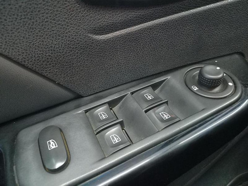 Renault Captur Inten 16a