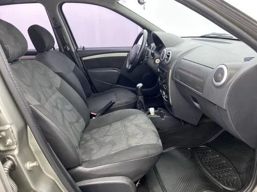 Renault Logan 1.6 Dynamique Fii