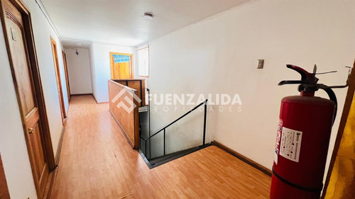 Casa Para Inversión En Venta De 20 Dorm. En Lo Espejo
