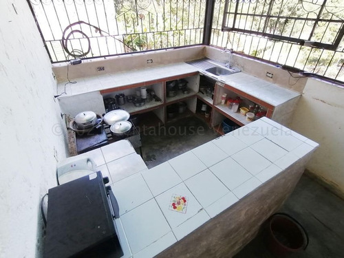 Imagen 5 de 30 de Terreno En Fresca Zona Residencial 4900mt2 Propio. Casa Anexo Con Piscina Y Otras Bomdades En Venta En Cabudare. Jg Lopez Tlf 04145533925 Cod. 22-15071, Lara, Venezuela