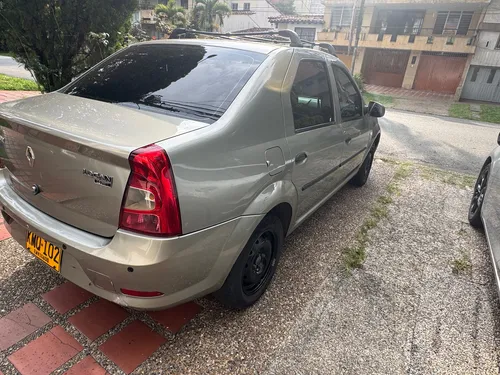Renault Logan 1.6 Expression Fii
