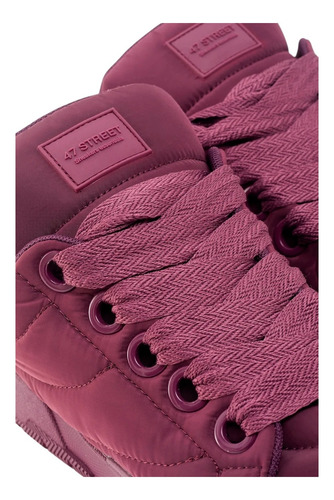 Zapatilla 47 Street Cushion