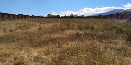 Venta De Terreno Residencial En La Colonia Residencial Campestre En Cacalomacan Toluca