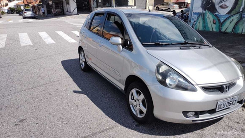 Imagem 5 de 12 de Honda Fit 2004 1.4 Lx 5p