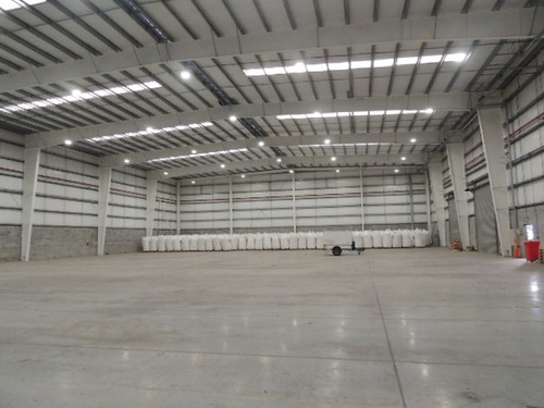 Imagen 4 de 19 de Deposito Aaa Nuevo 2200 M2