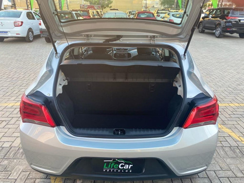 Imagem 8 de 13 de Chevrolet Onix Chevrolet Onix Hatch Lt 2019/2019