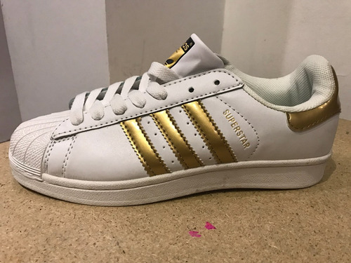 Imagen 2 de 5 de Zapatillas Nuevas