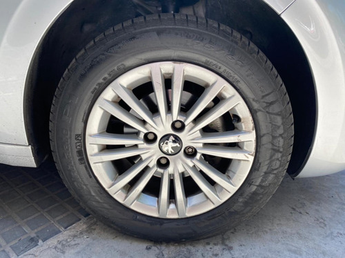 Peugeot 208 Allure 1.5 Nav 2017 Cassano Automobili