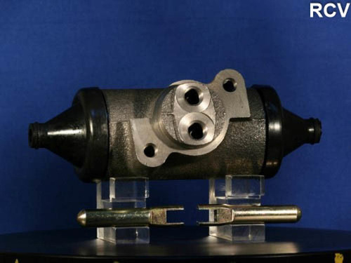 Cilindro Frenos Trasero Derecho Ford B700 1975