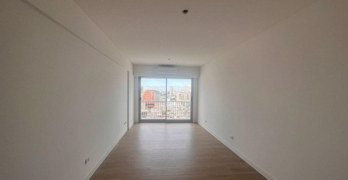 Departamento En Venta - Monoambiente San Cristobal. Amenities.