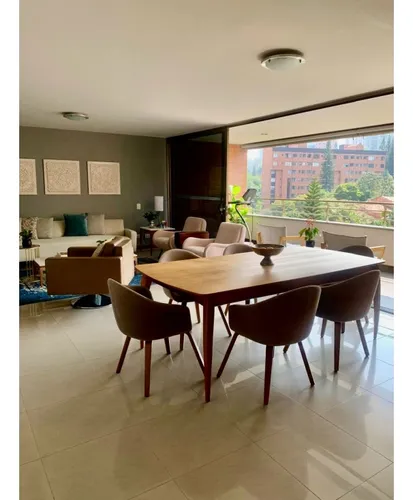 Apartamento Para La Venta En Medellín Poblado