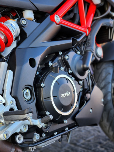 Imagen 14 de 25 de Aprilia Shiver 900cc Italiano 95 Cv Impecable Estado Mp