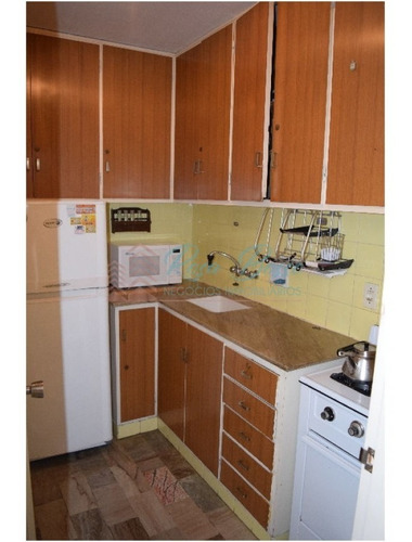 Apartamento En Peninsula, 1 Dormitorios *- Ref: 184