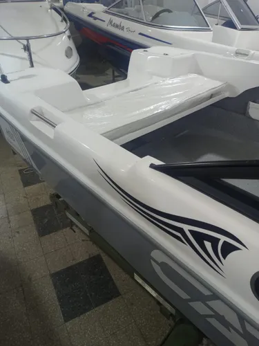 Lancha Cargo 520 Open Con Honda 40hp 4 Tiempos . Trakker