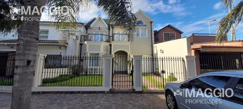 Venta Casa 5 Ambientes Haedo