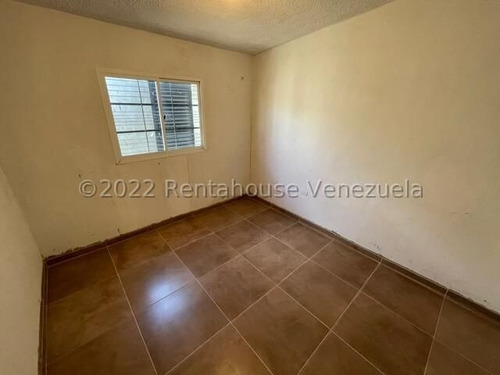 Imagen 5 de 15 de Casa En Venta En Urbanismo Privado. 04120656408 Mls 22-23425