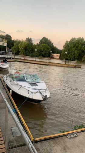 Imagen 7 de 15 de Lancha Naval Center 210 Cuddy Motor 150 Hp E-tec